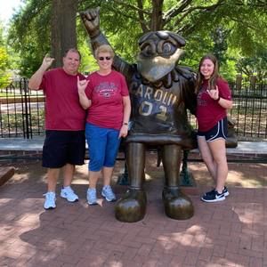 Meet your Posher, Kristin sue